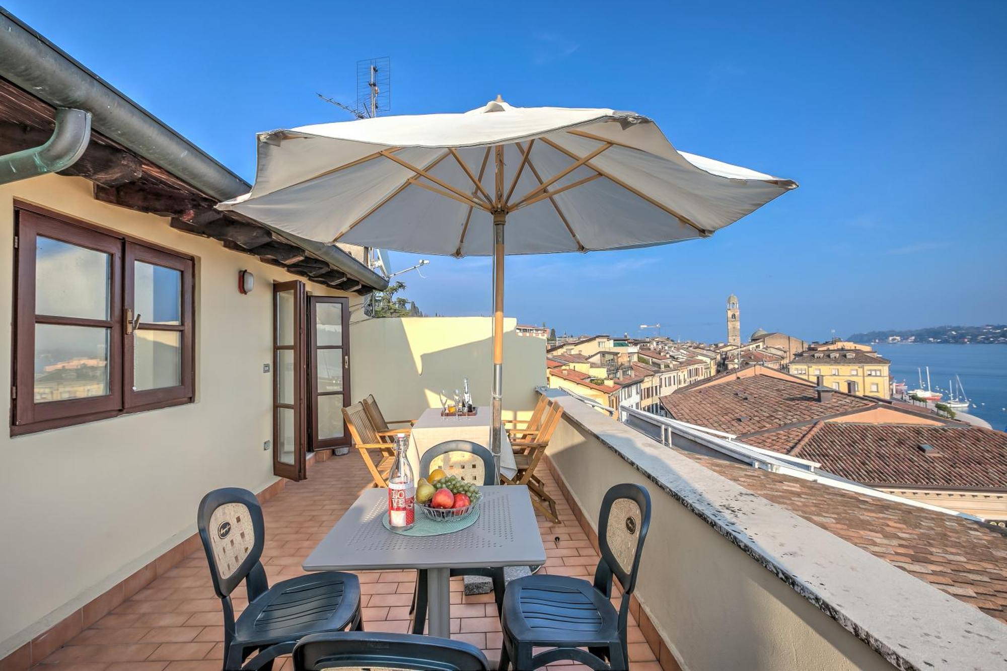 Laetitia Salo-Historic Center Near Lake - Happy Rentals المظهر الخارجي الصورة